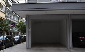 Enio Axd Guest House With Private Parking